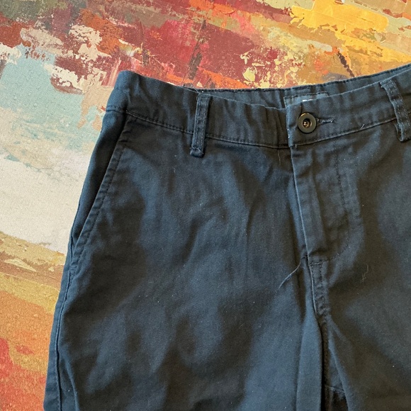 DC - Black Shorts - Picture 6 of 8